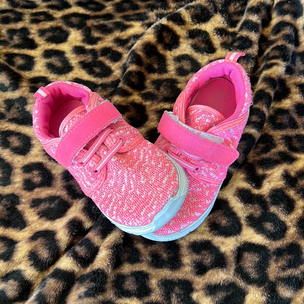 Velcro sneakers